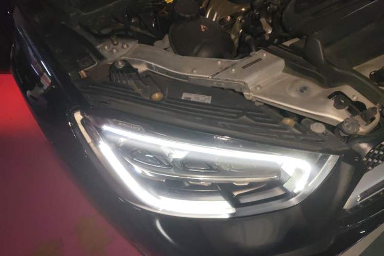 Used Mercedes-Benz GLC 2021 GLC 260 L 4MATIC Luxury Model Right Front Headlight