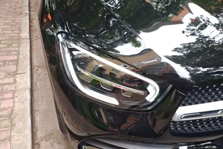 Used Mercedes-Benz GLC 2021 GLC 300 L 4MATIC Dynamic Model Right Front Headlight