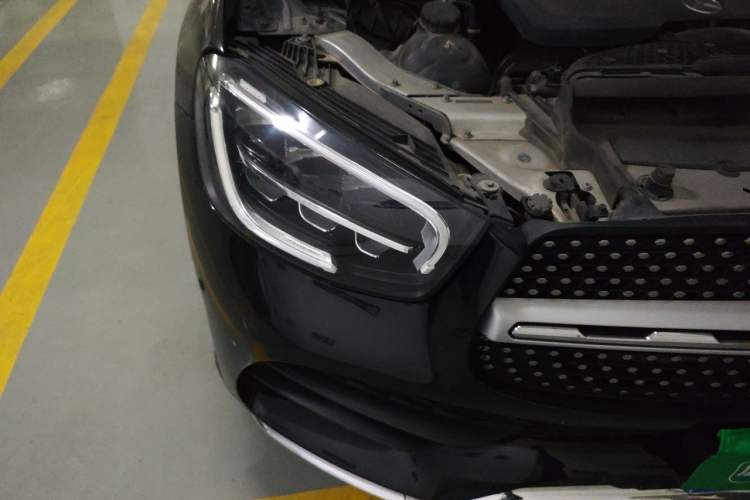 Used Mercedes-Benz GLC 2021 GLC 300 L 4MATIC Dynamic Model Right Front Headlight