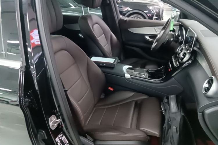 Used Mercedes-Benz GLC 2021 GLC 260 L 4MATIC Dynamic Edition Right Front Seat