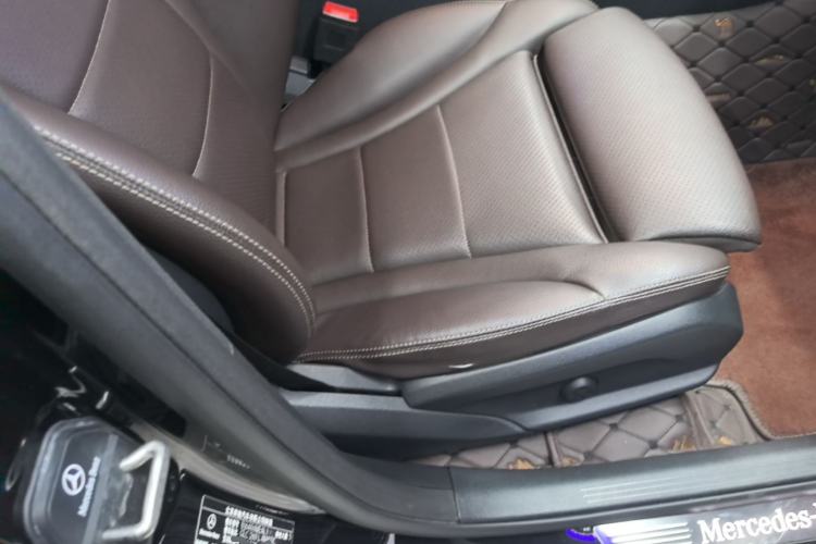 Used Mercedes-Benz GLC 2021 GLC 260 L 4MATIC Dynamic Edition Right Front Seat