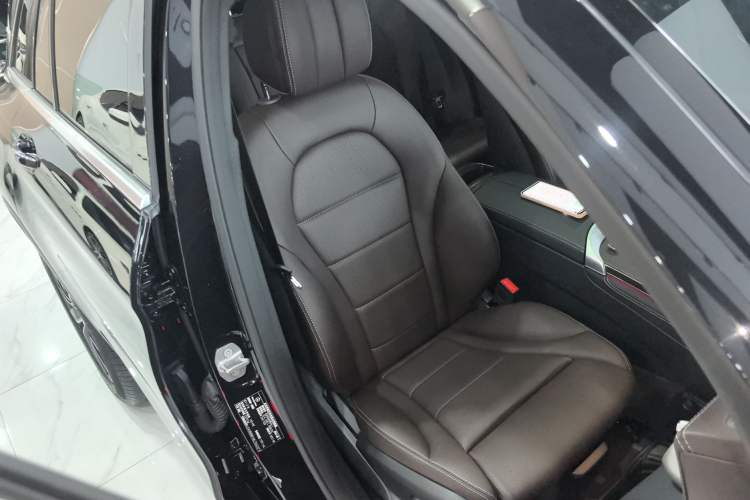 Used Mercedes-Benz GLC 2021 GLC 260 L 4MATIC Luxury Model Right Front Seat