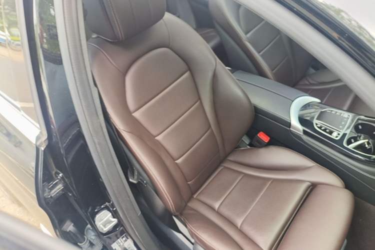 Used Mercedes-Benz GLC 2021 GLC 260 L 4MATIC Dynamic Edition Right Front Seat