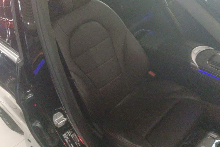 Used Mercedes-Benz GLC 2021 GLC 260 L 4MATIC Luxury Model Right Front Seat