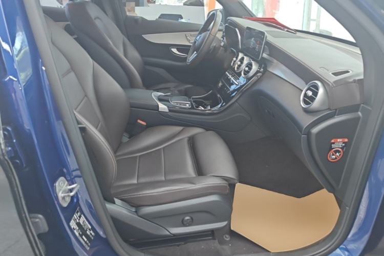Used Mercedes-Benz GLC 2021 GLC 260 L 4MATIC Dynamic Edition Right Front Seat