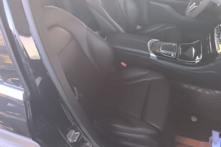 Used Mercedes-Benz GLC 2021 GLC 260 L 4MATIC Dynamic Edition Right Front Seat