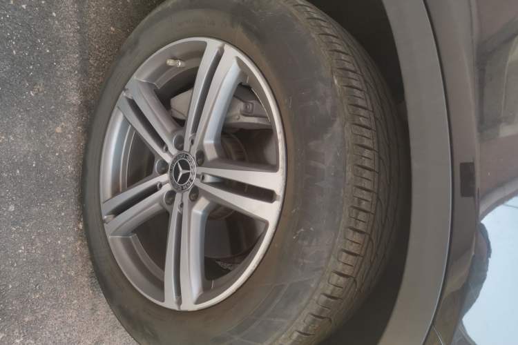 Used Mercedes-Benz GLC 2021 GLC 260 L 4MATIC Dynamic Edition Right Front Wheel Hub