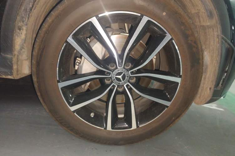 Used Mercedes-Benz GLC 2021 GLC 300 L 4MATIC Dynamic Model Right Front Wheel Hub