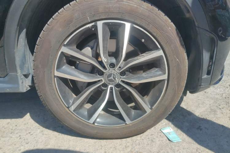 Used Mercedes-Benz GLC 2021 GLC 260 L 4MATIC Luxury Model Right Front Wheel Hub