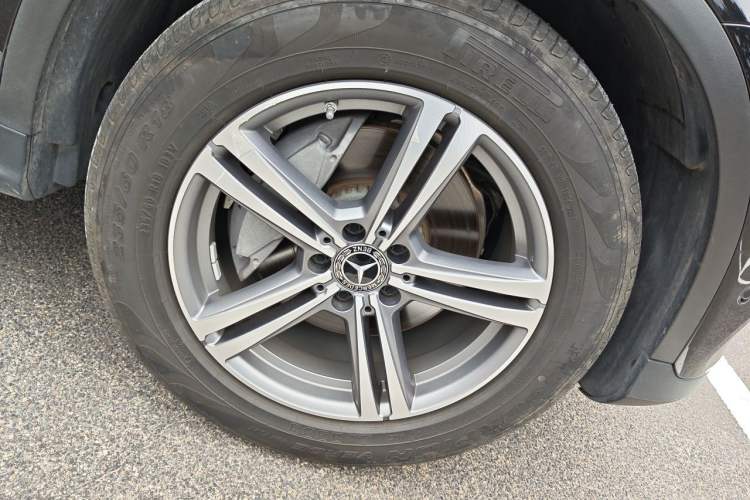 Used Mercedes-Benz GLC 2021 GLC 260 L 4MATIC Dynamic Edition Right Front Wheel Hub