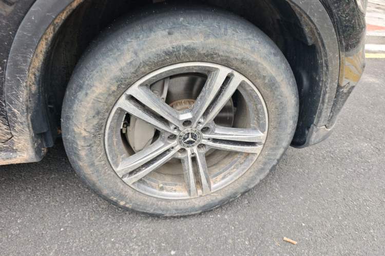 Used Mercedes-Benz GLC 2021 GLC 260 L 4MATIC Dynamic Edition Right Front Wheel Hub