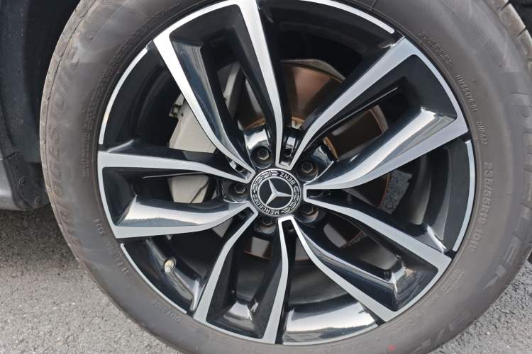 Used Mercedes-Benz GLC 2021 GLC 300 L 4MATIC Dynamic Model Right Front Wheel Hub