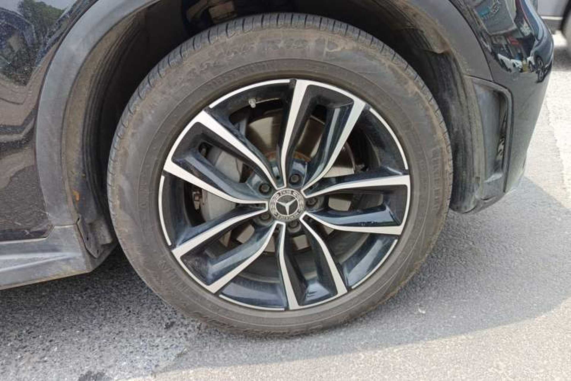 Used Mercedes-Benz GLC 2021 GLC 260 L 4MATIC Luxury Model Right Front Wheel Hub