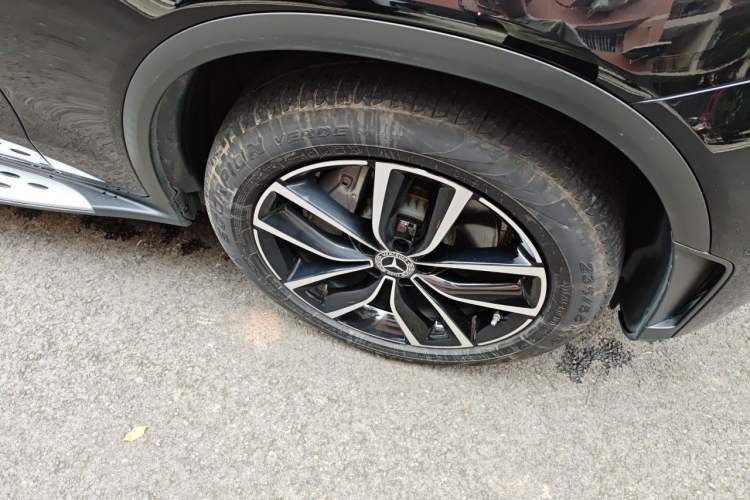 Used Mercedes-Benz GLC 2021 GLC 300 L 4MATIC Dynamic Model Right Front Wheel Hub