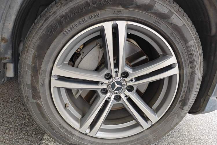 Used Mercedes-Benz GLC 2021 GLC 260 L 4MATIC Dynamic Edition Right Front Wheel Hub