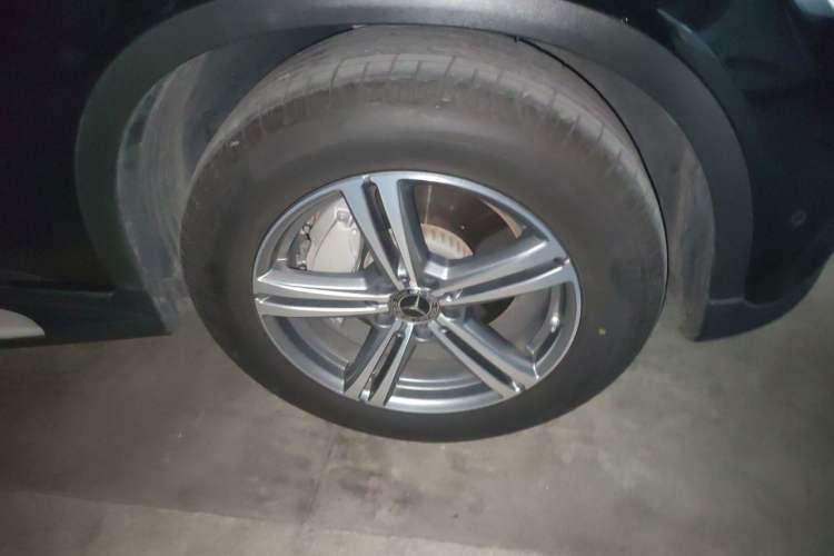Used Mercedes-Benz GLC 2021 GLC 260 L 4MATIC Dynamic Edition Right Front Wheel Hub