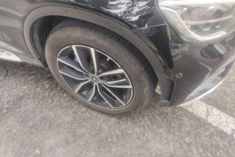 Used Mercedes-Benz GLC 2021 GLC 300 L 4MATIC Dynamic Model Right Front Wheel Hub