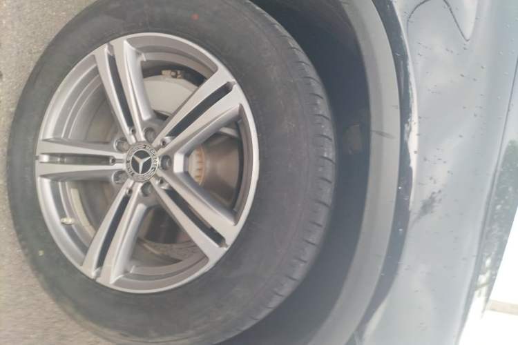 Used Mercedes-Benz GLC 2021 GLC 260 L 4MATIC Dynamic Edition Right Front Wheel Hub