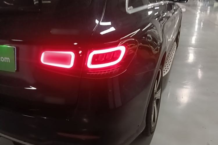 Used Mercedes-Benz GLC 2021 GLC 300 L 4MATIC Luxury Model Right Rear Taillight