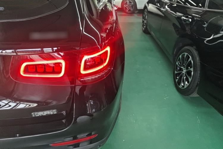 Used Mercedes-Benz GLC 2021 GLC 260 L 4MATIC Luxury Model Right Rear Taillight