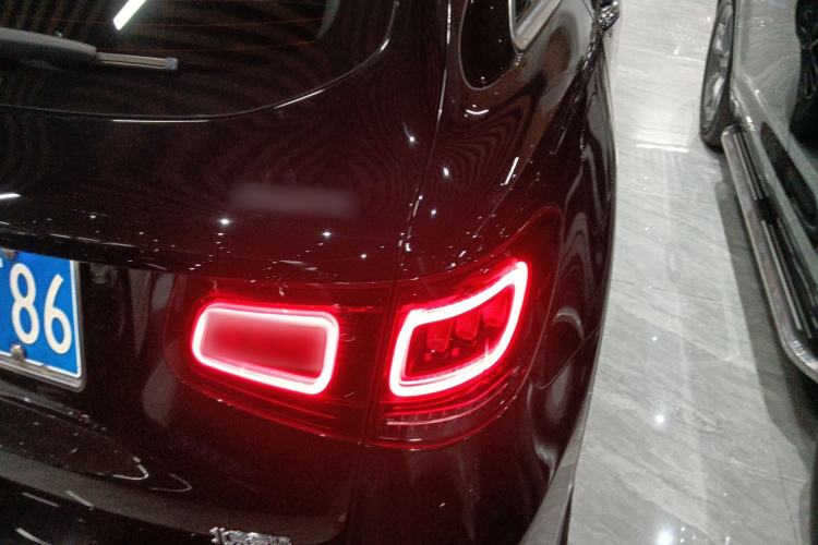 Used Mercedes-Benz GLC 2021 GLC 260 L 4MATIC Luxury Model Right Rear Taillight