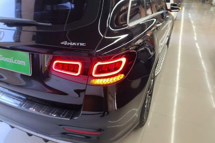 Used Mercedes-Benz GLC 2021 GLC 300 L 4MATIC Dynamic Model Right Rear Taillight