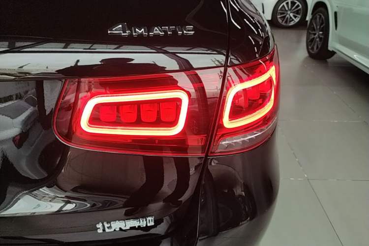 Used Mercedes-Benz GLC 2021 GLC 260 L 4MATIC Luxury Model Right Rear Taillight