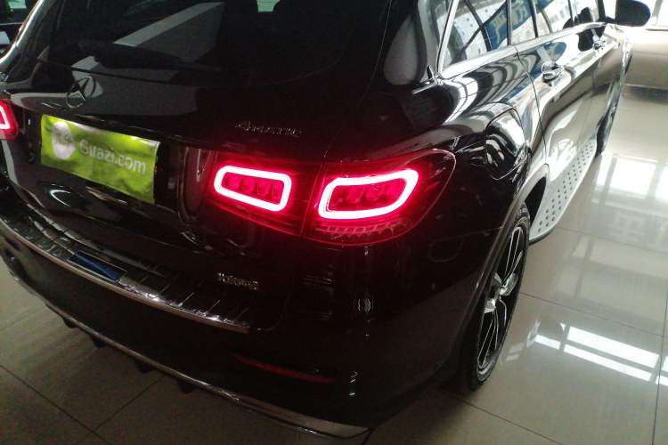 Used Mercedes-Benz GLC 2021 GLC 300 L 4MATIC Dynamic Model Right Rear Taillight
