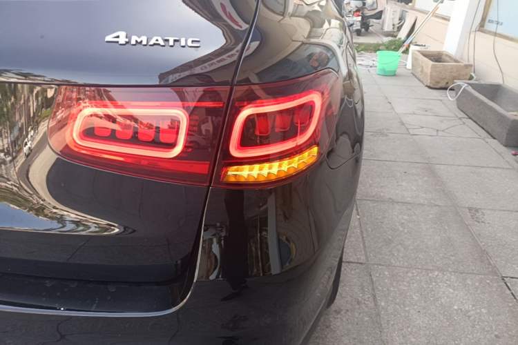 Used Mercedes-Benz GLC 2021 GLC 300 L 4MATIC Dynamic Model Right Rear Taillight