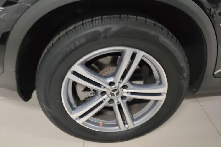 Used Mercedes-Benz GLC 2021 GLC 260 L 4MATIC Dynamic Edition Right Rear Wheel Hub