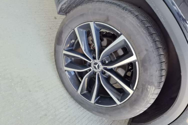 Used Mercedes-Benz GLC 2021 GLC 300 L 4MATIC Dynamic Model Right Rear Wheel Hub