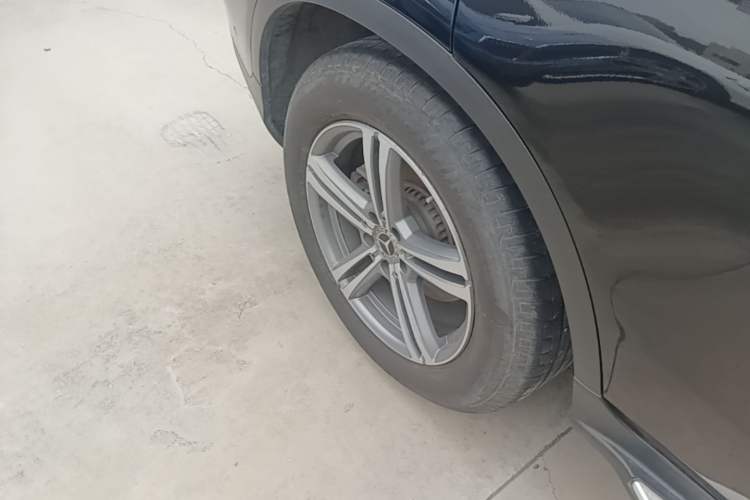 Used Mercedes-Benz GLC 2021 GLC 260 L 4MATIC Dynamic Edition Right Rear Wheel Hub