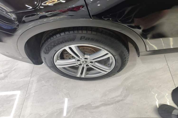 Used Mercedes-Benz GLC 2021 GLC 260 L 4MATIC Dynamic Edition Right Rear Wheel Hub