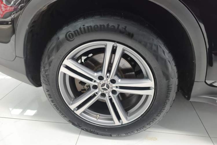 Used Mercedes-Benz GLC 2021 GLC 260 L 4MATIC Dynamic Edition Right Rear Wheel Hub