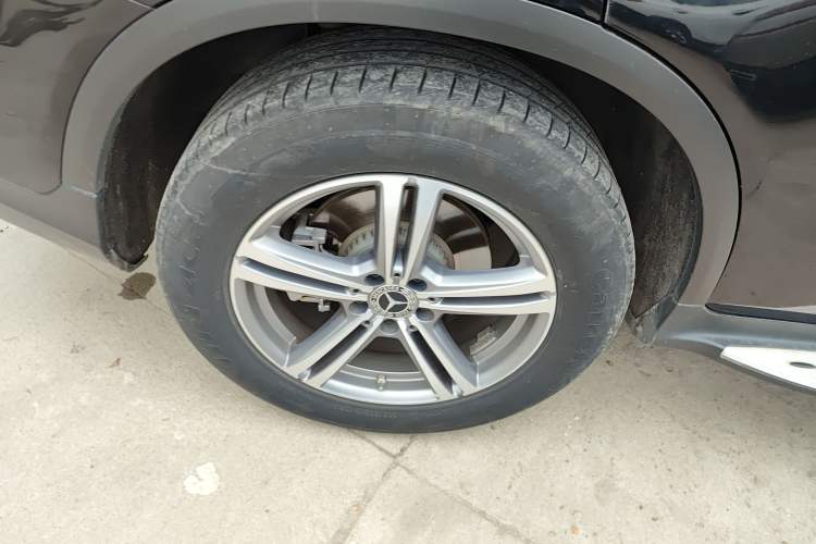 Used Mercedes-Benz GLC 2021 GLC 260 L 4MATIC Dynamic Edition Right Rear Wheel Hub