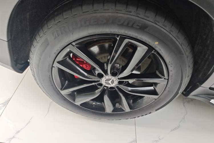 Used Mercedes-Benz GLC 2021 GLC 300 L 4MATIC Dynamic Model Right Rear Wheel Hub