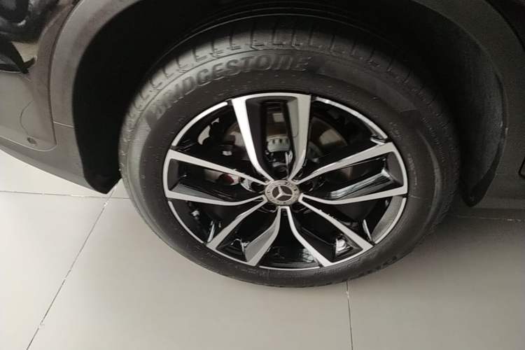 Used Mercedes-Benz GLC 2021 GLC 260 L 4MATIC Luxury Model Right Rear Wheel Hub