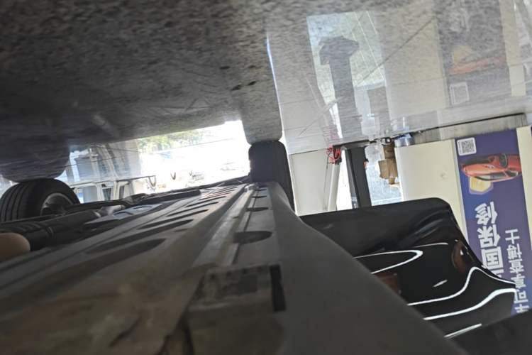 Used Mercedes-Benz GLC 2021 GLC 260 L 4MATIC Dynamic Edition Right Side Sill