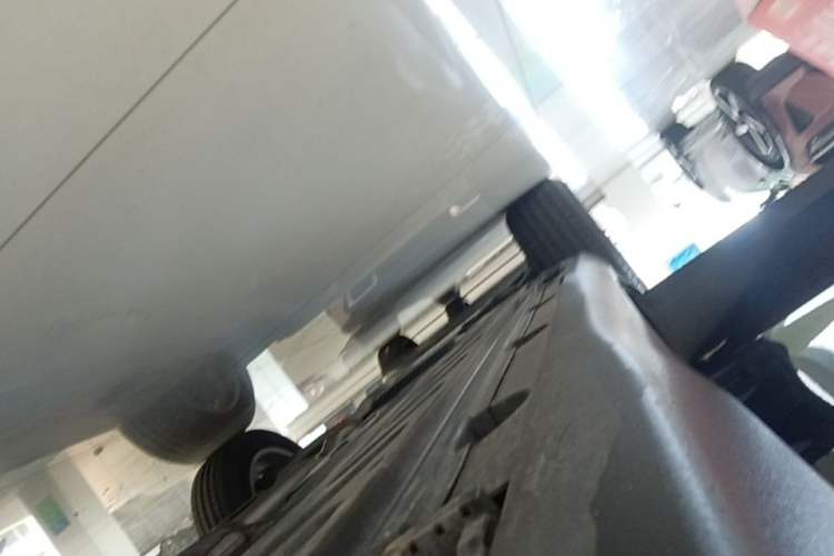 Used Mercedes-Benz GLC 2021 GLC 260 L 4MATIC Dynamic Edition Right Side Sill