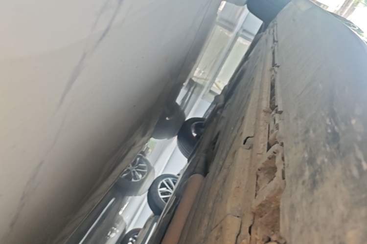Used Mercedes-Benz GLC 2021 GLC 300 L 4MATIC Dynamic Model Right Side Sill