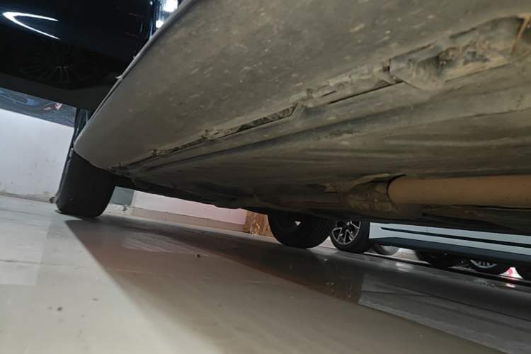Used Mercedes-Benz GLC 2021 GLC 300 L 4MATIC Dynamic Model Right Side Sill