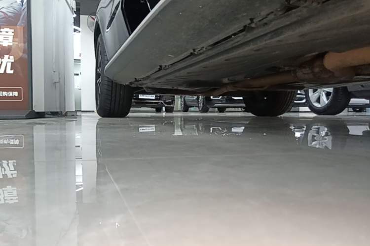 Used Mercedes-Benz GLC 2021 GLC 260 L 4MATIC Luxury Model Right Side Sill