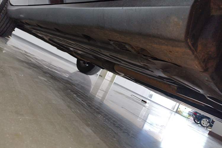 Used Mercedes-Benz GLC 2021 GLC 260 L 4MATIC Dynamic Edition Right Side Sill
