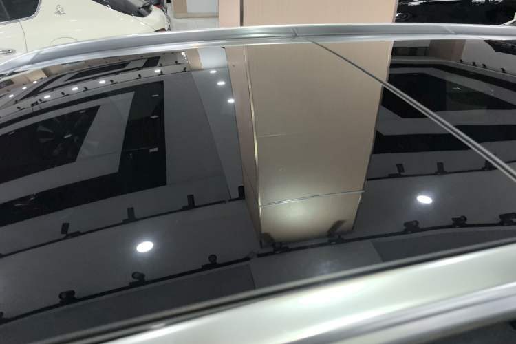 Used Mercedes-Benz GLC 2021 GLC 260 L 4MATIC Luxury Model Roof
