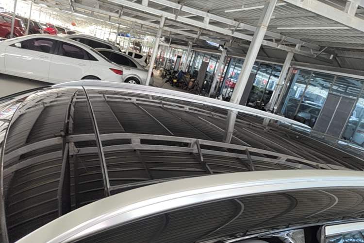 Used Mercedes-Benz GLC 2021 GLC 260 L 4MATIC Luxury Model Roof
