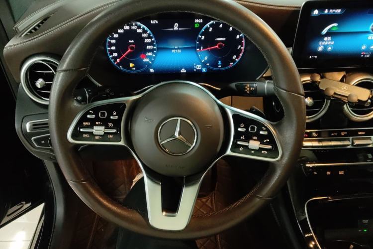 Used Mercedes-Benz GLC 2021 GLC 260 L 4MATIC Dynamic Edition Steering Wheel