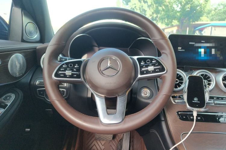 Used Mercedes-Benz GLC 2021 GLC 260 L 4MATIC Luxury Model Steering Wheel