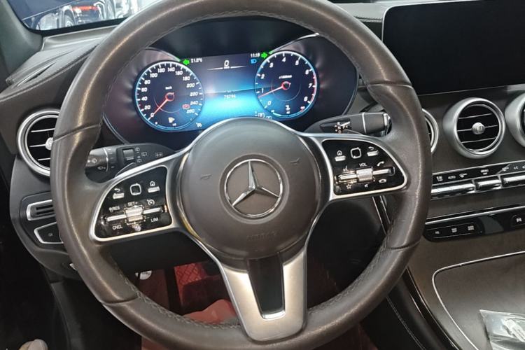 Used Mercedes-Benz GLC 2021 GLC 260 L 4MATIC Luxury Model Steering Wheel