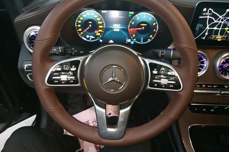 Used Mercedes-Benz GLC 2021 GLC 300 L 4MATIC Dynamic Model Steering Wheel