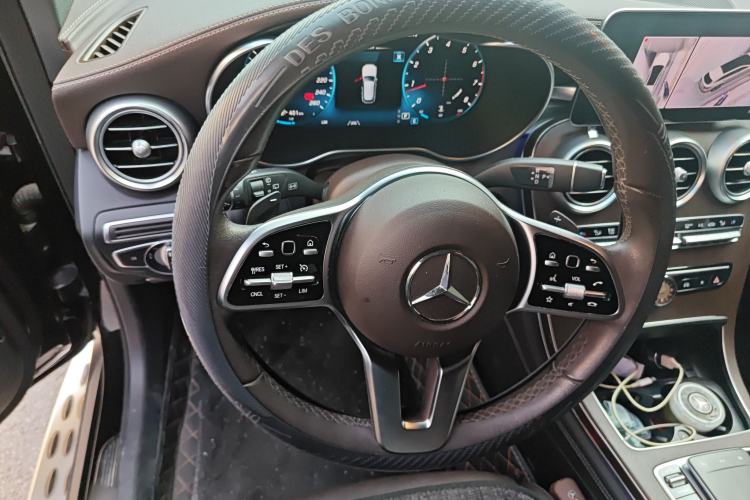Used Mercedes-Benz GLC 2021 GLC 300 L 4MATIC Dynamic Model Steering Wheel